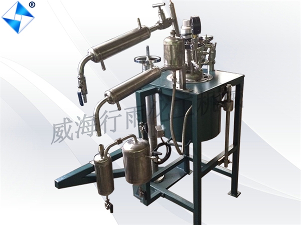 江蘇釜體可下降型酯化縮聚反應釜